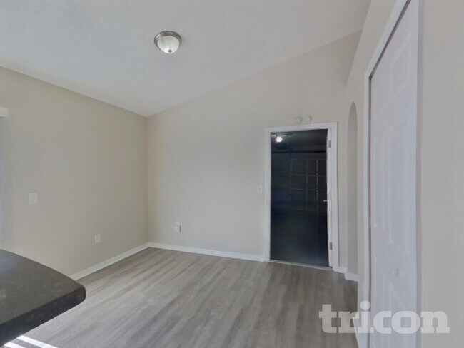 Photo - 6406 Tabogi Trail