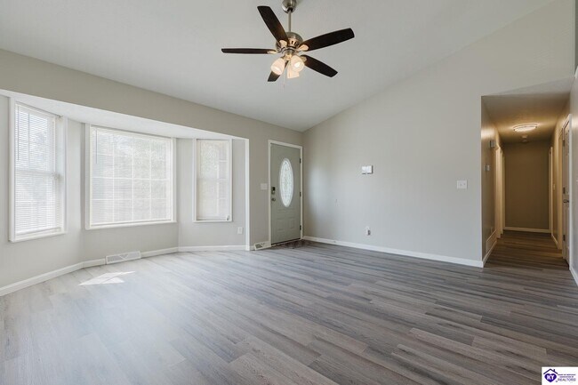 Photo - 695 Shelton Rd
