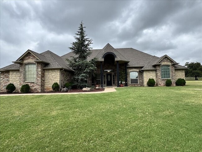 Building Photo - 8147 Shadow Lake Dr Rental