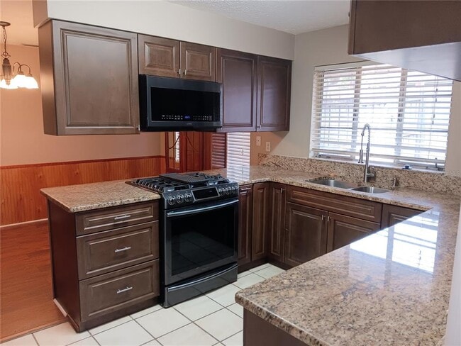 Photo - 929 Citrus Ave