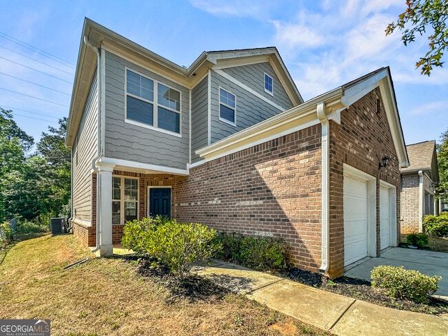 Building Photo - 134 Daisy Cir