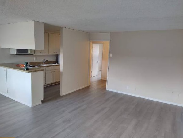 Building Photo - 4633 Marine Ave Unit 249