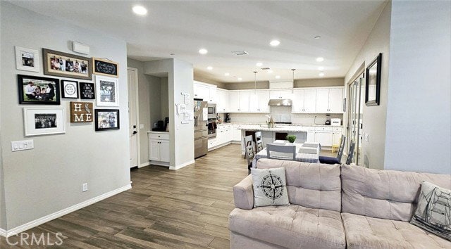 Photo - 137 Hemisphere