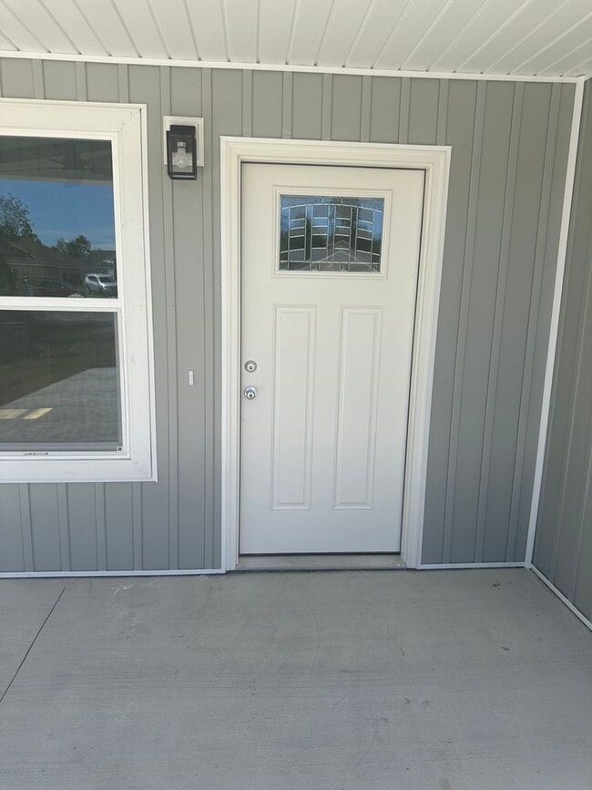 Photo - 7209 Lake Suzzanne Ln