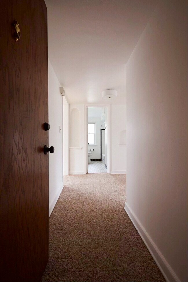 4950 N Port Washington Rd