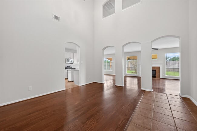 Photo - 14335 Plum Springs Dr