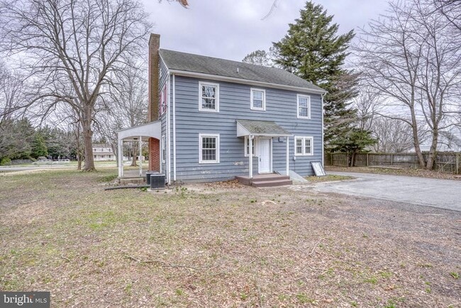 Photo - 1031 S Dupont Blvd