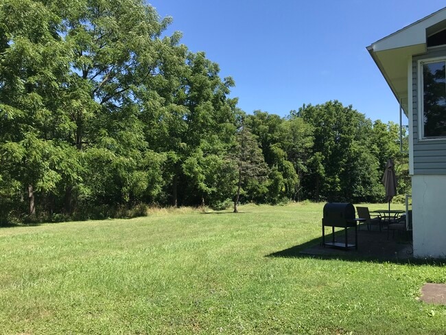 Photo - 165 Kendall Ave Unidad 1