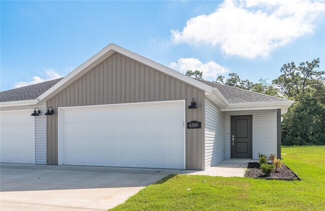 Photo - 6300 NW Kathleen St