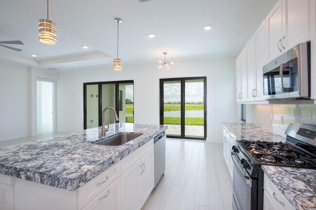 Photo - 5576 Captiva Ln