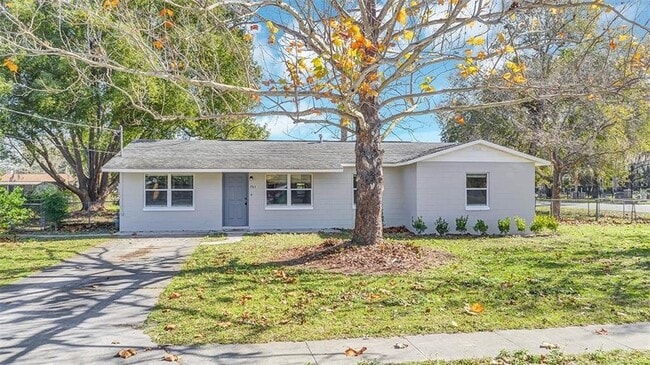 Photo - 701 Hickory Ave