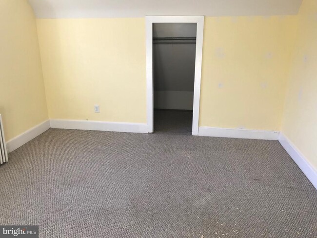 Photo - 902 Hughes Dr Unidad 2