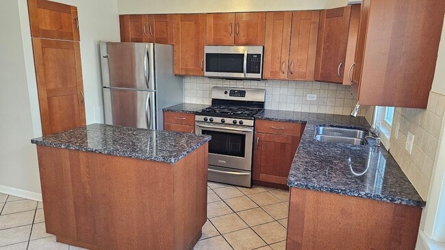 Photo - 1500 W Touhy Ave Unit 2