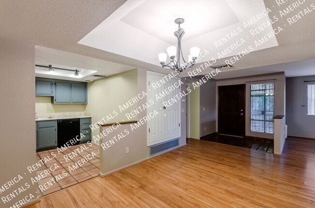 Photo - 8271 N Oracle Rd