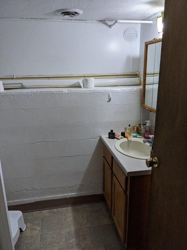 Photo - 103 S 8th Ave Unidad 103 S 8th Basement
