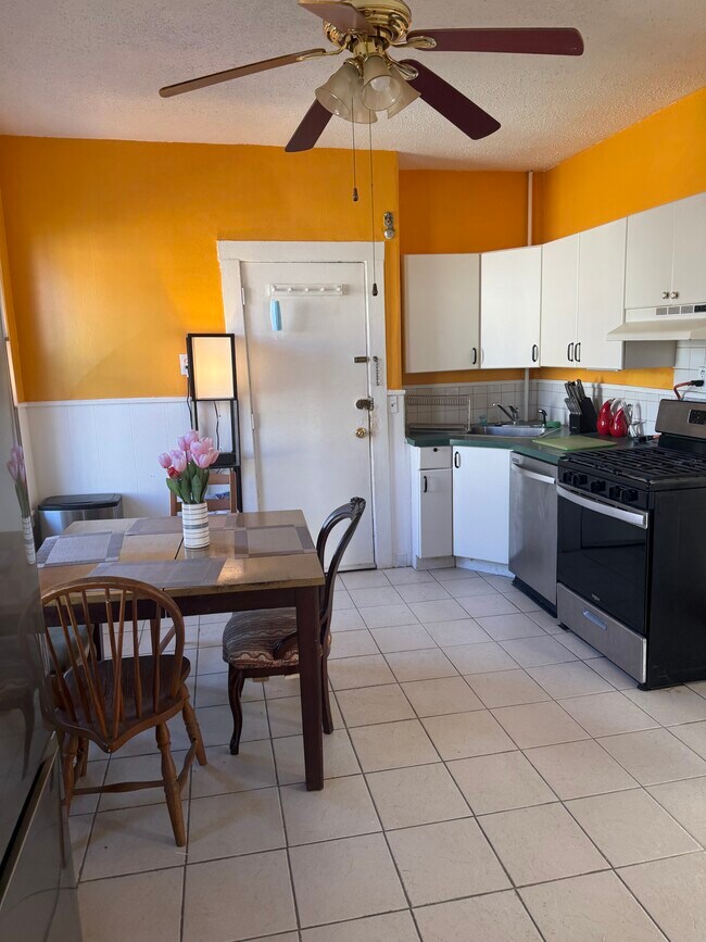 Photo - 66 Callender St Unit 2