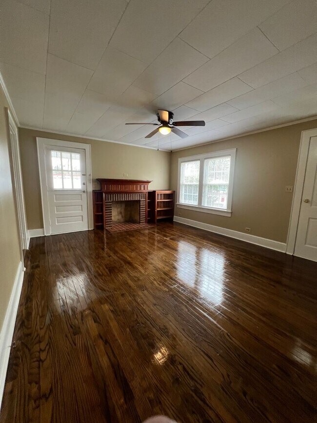 Charming Pleasant Garden Beauty! Rental House Rental in Pleasant