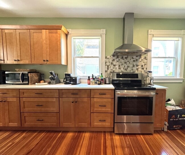 Photo - 23-25-25 Fuller St Unit 1