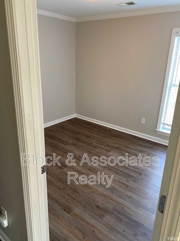 Photo - 2216 Myron Dr