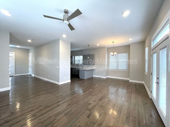 Photo - 929 Ramseur St