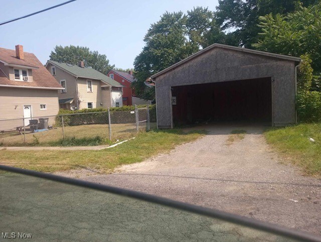 Photo - 203 Marmion Ave