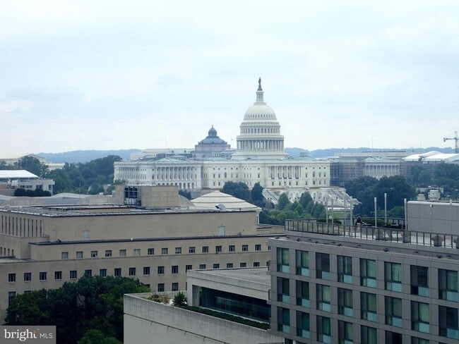 Photo - 601 Pennsylvania Ave NW Unit 609