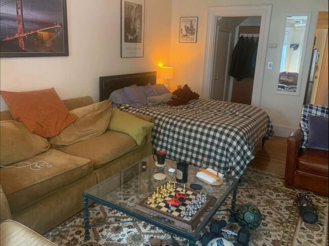 Photo - 307 Beacon St