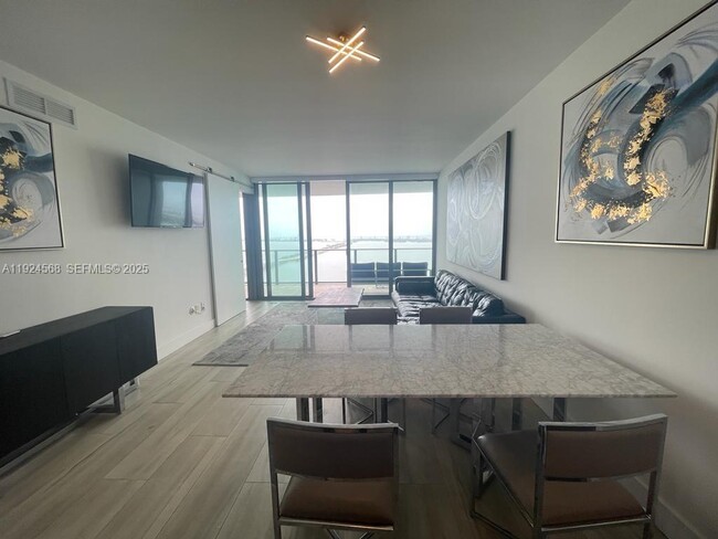 Photo - 3131 NE 7th Ave Unit 3802