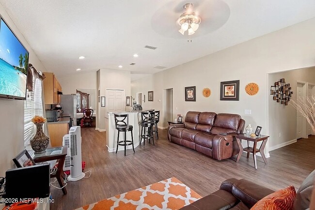 Photo - 9155 Mill Grove Dr