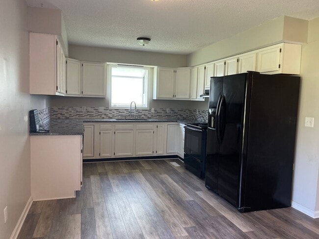 Photo - 425/427 E 2nd Ave Unidad 425