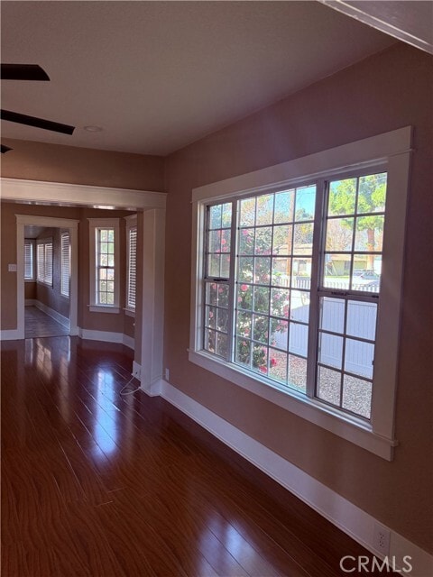 Photo - 119 N Cullen Ave