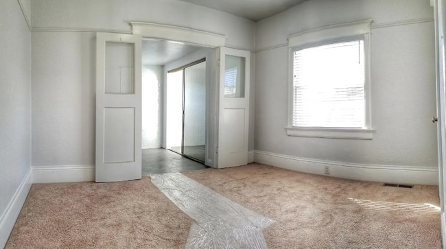 Photo - 1229 C St