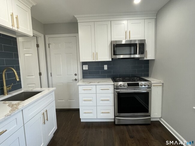 Photo - 111 Priscilla Cir