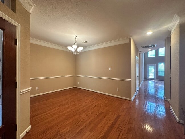 Photo - 1122 Glenwood Canyon Ln