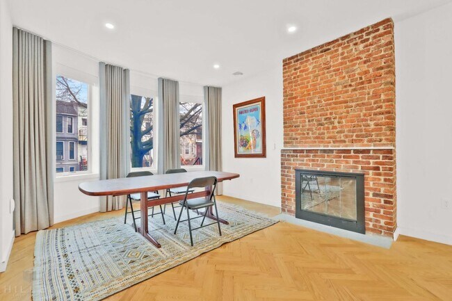 Photo - Chauncey Street