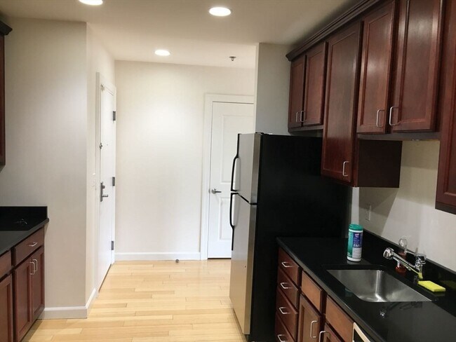 Photo - 163 Chestnut Hill Ave Unit 202