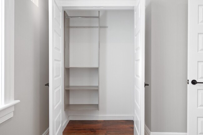 Photo - Live in the Grove