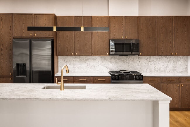 Building Photo - NOVEL Uptown by Crescent Communities Rental