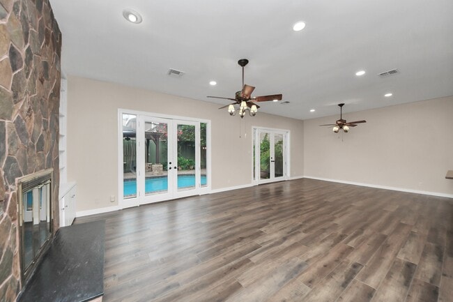 Photo - 10843 Pepper Ln