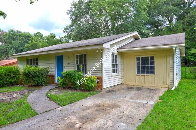 Building Photo - 5576 Kiernan Dr Rental