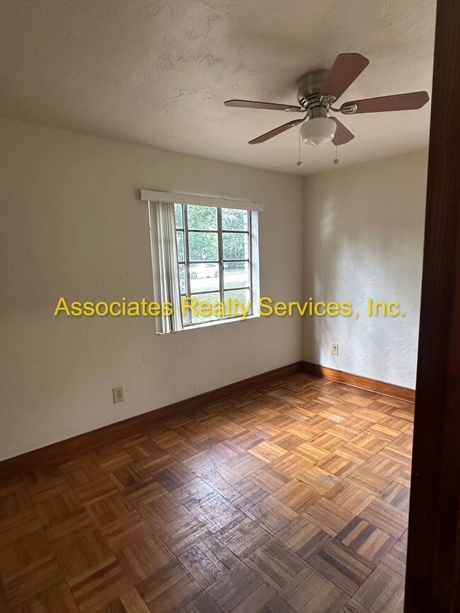 Photo - Adams-NE 9TH AVE Unidad 126-01