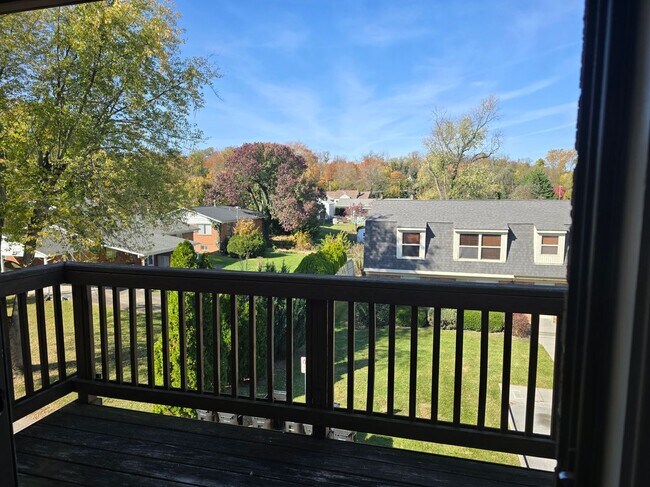 Photo - 800 Thomas Ct Unit 1-