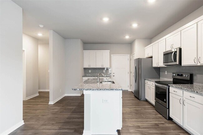 Photo - 2408 SW Plaza Pkwy