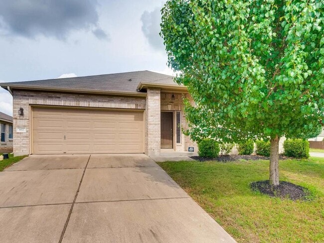 Building Photo - 857 Dark Horse Ln