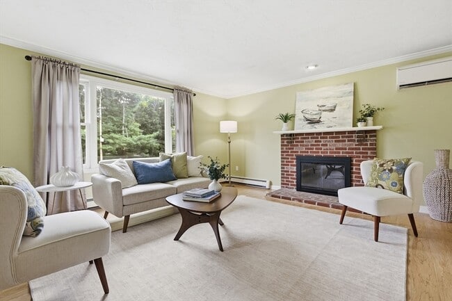 Photo - 51 Hosmer St