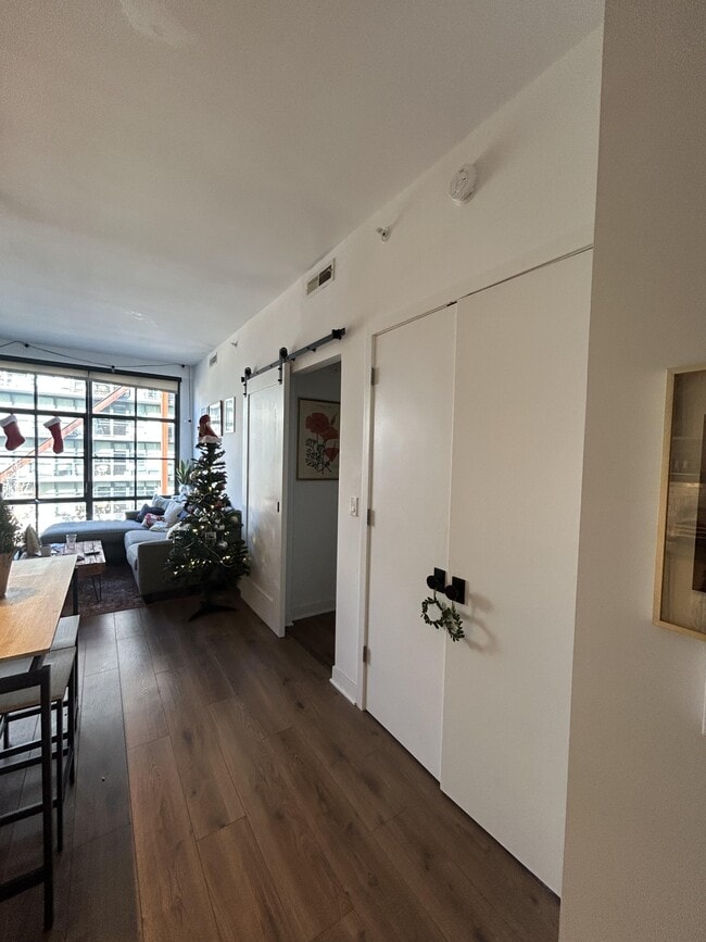 Photo - 2030 8th St NW