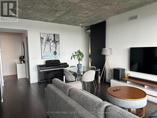 Photo - 170 Bayview Ave Unit 2407