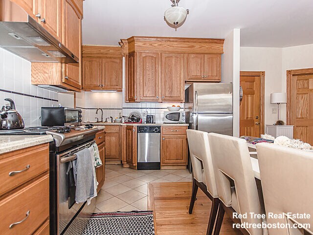 Photo - 60 Phillips St Unit 1