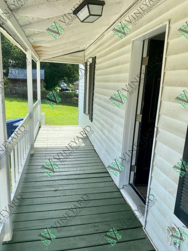 Photo - 104 South St