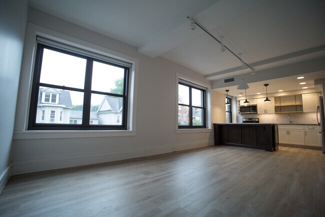 Photo - The Elizabeth Apartments Unit B